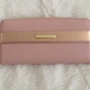 Anne Klein wallet